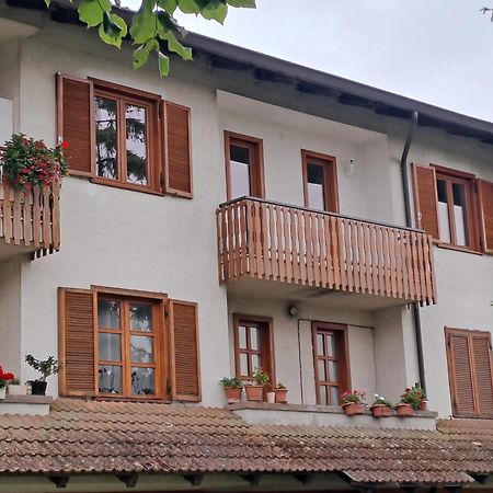 My House Apartment Roddino Екстериор снимка