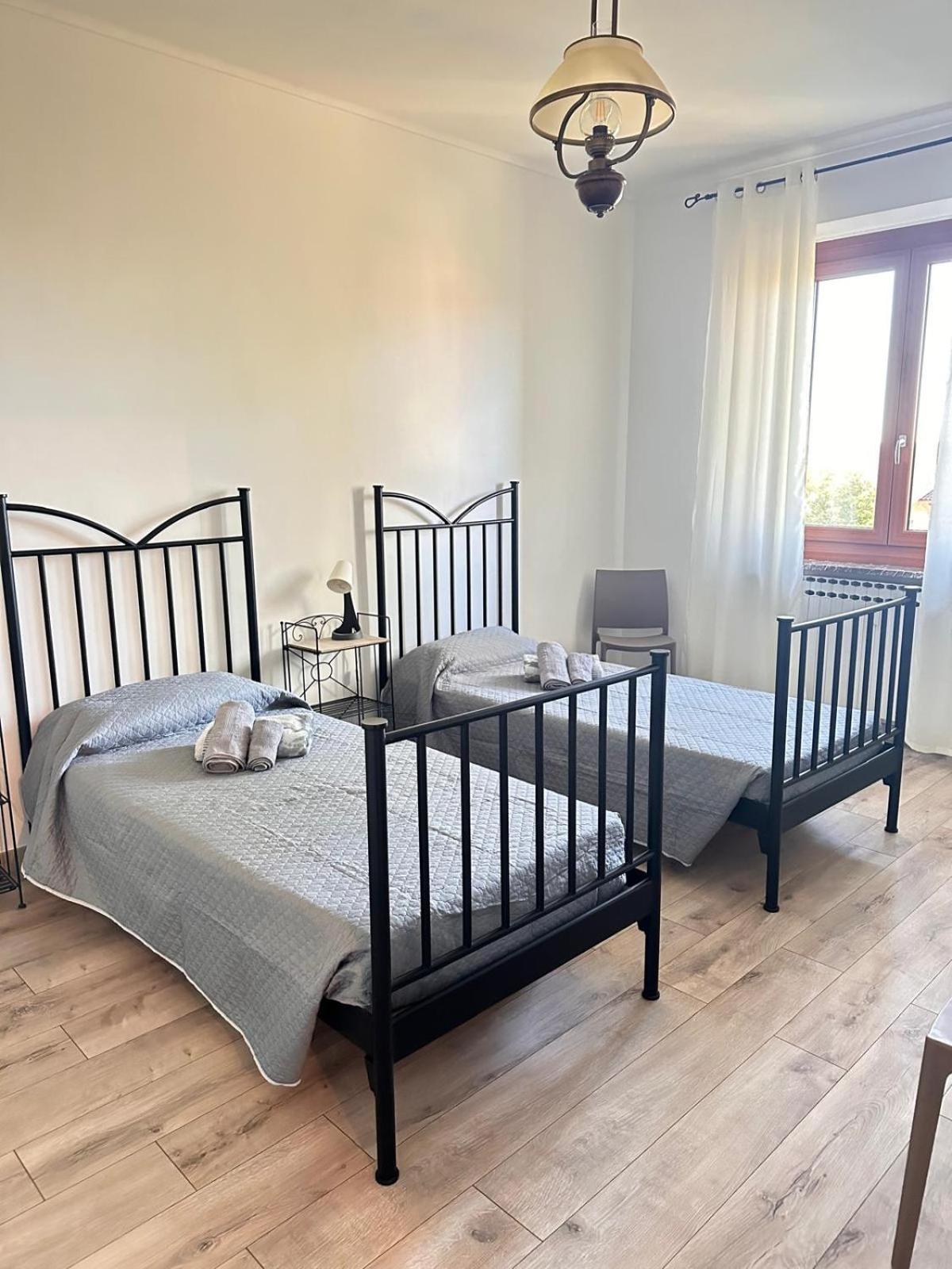 My House Apartment Roddino Екстериор снимка